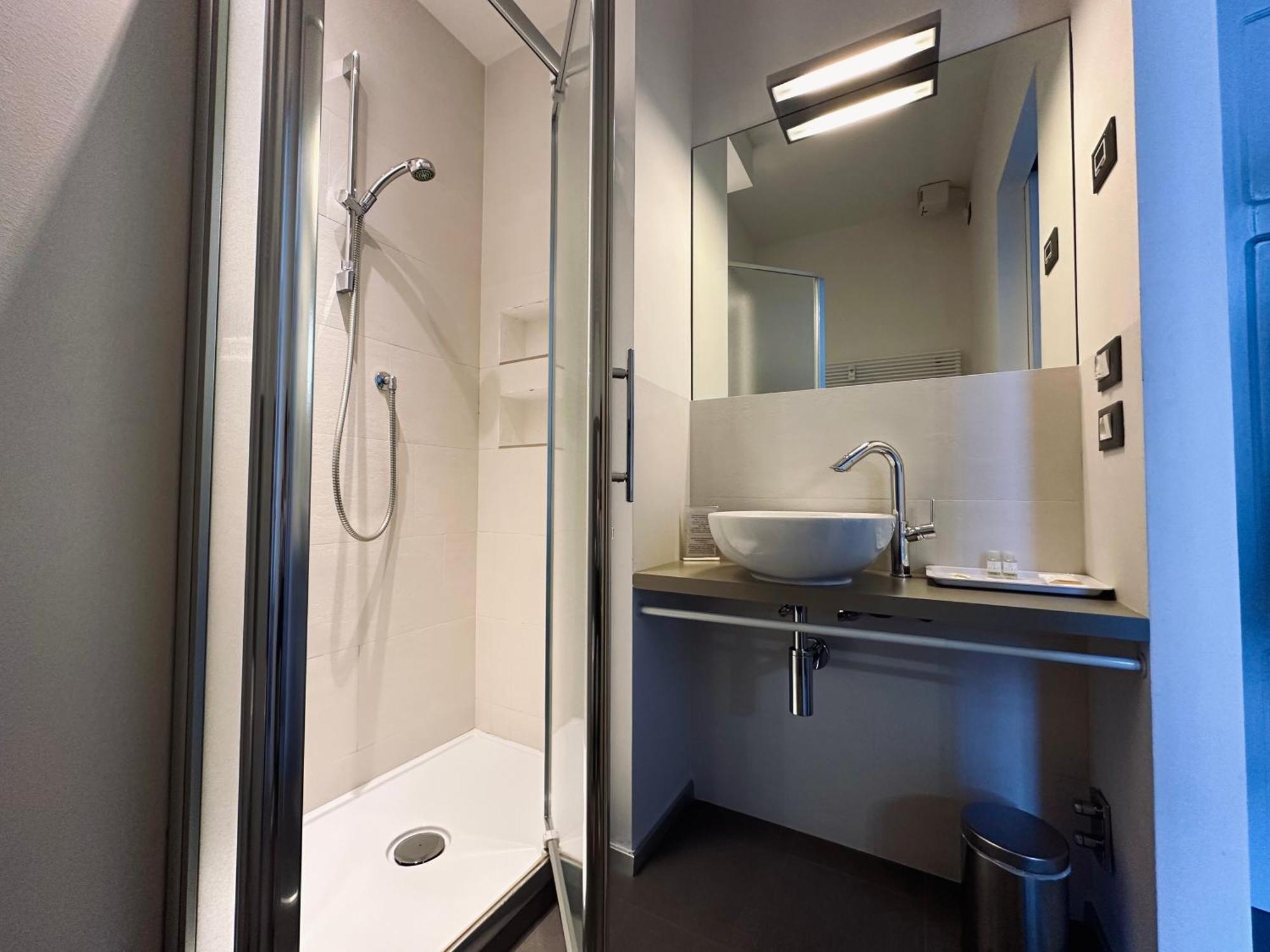 Indipendenza 24 Bed & Breakfast Bologna Eksteriør bilde